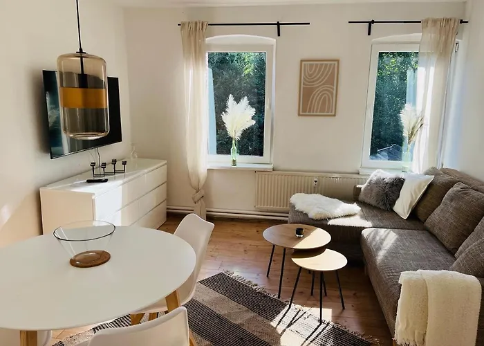 Connect 9.3 Apartman *